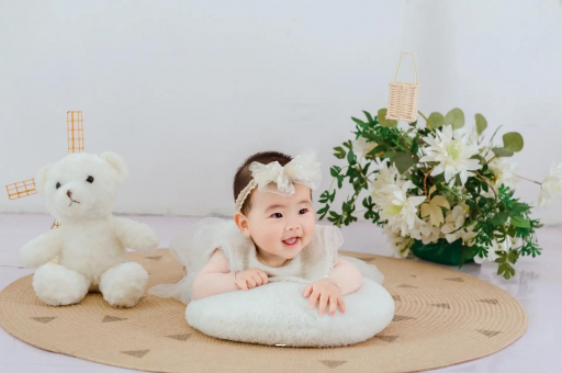 代怀包生男孩机构十个月宝宝喝多少水